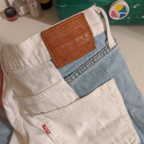 LEVIS 501 Taper Light Wash Color Block Cropped Jeans - Picture 5 of 8